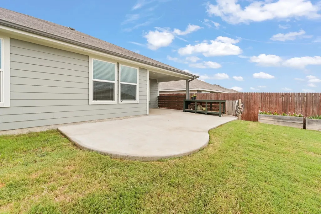 628 Turtle Creek Park Trail Alvarado TX 76009