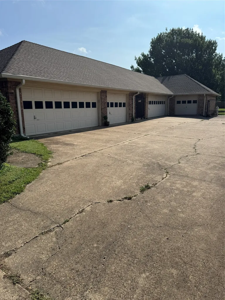 202 Suntide Drive Sunnyvale TX 75182