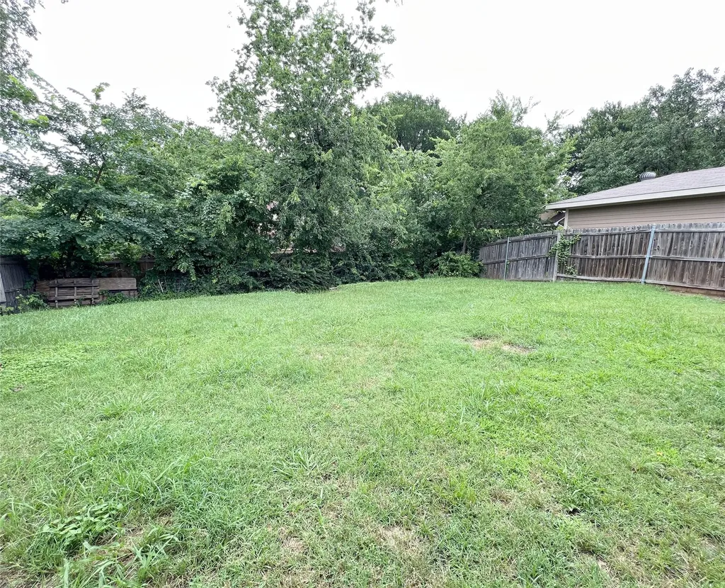 2809 Newport Avenue Denton TX 76209