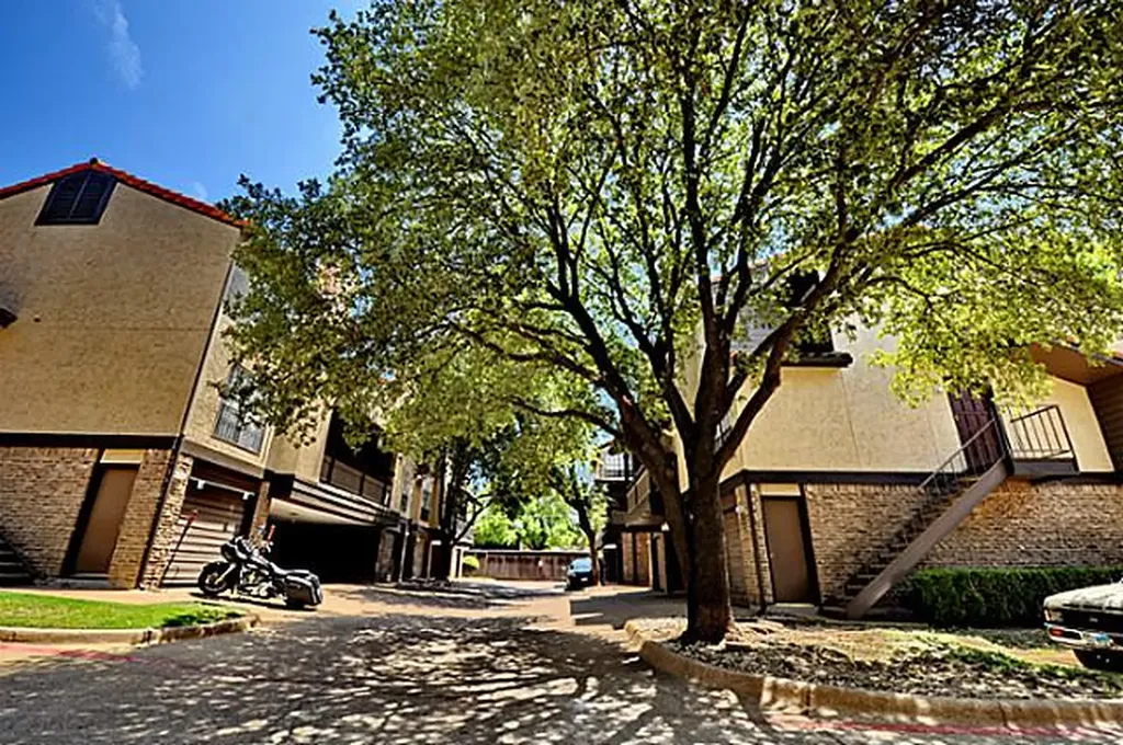 5630 Spring Valley Road Dallas TX 75254