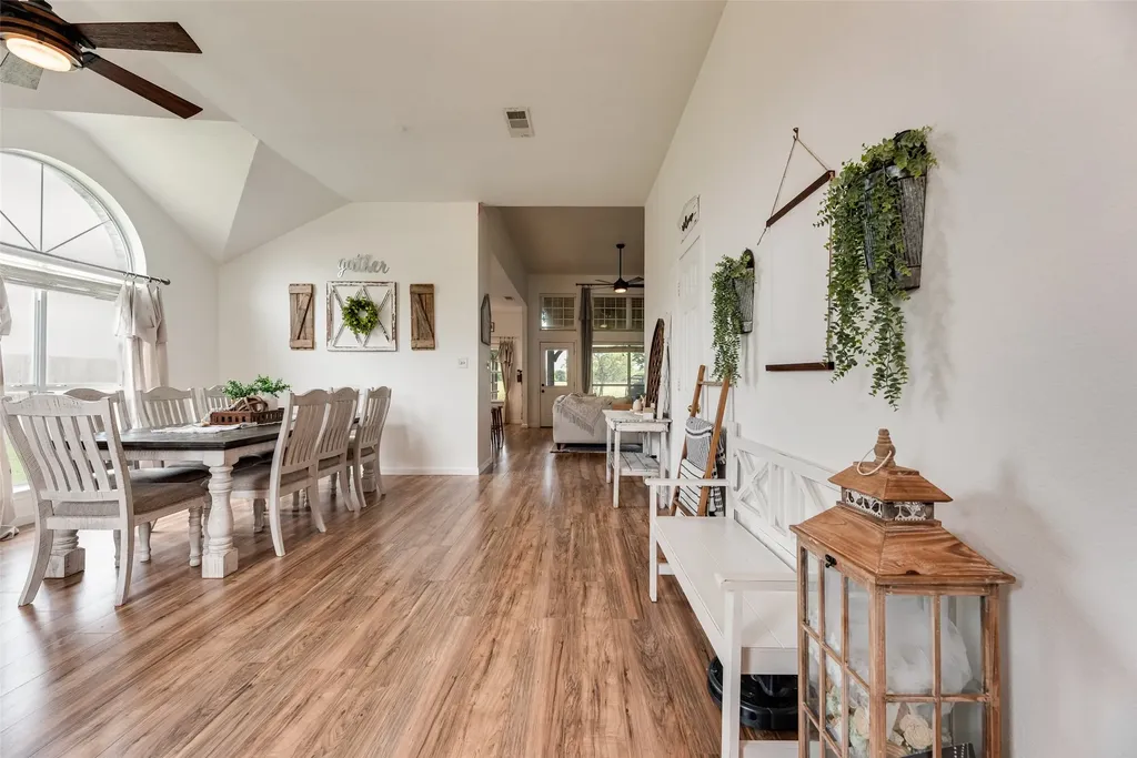 104 Bent Creek Court Waxahachie TX 75165