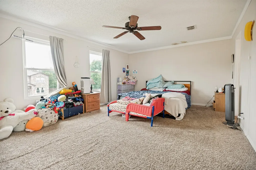 8105 Montecito Drive Denton TX 76210