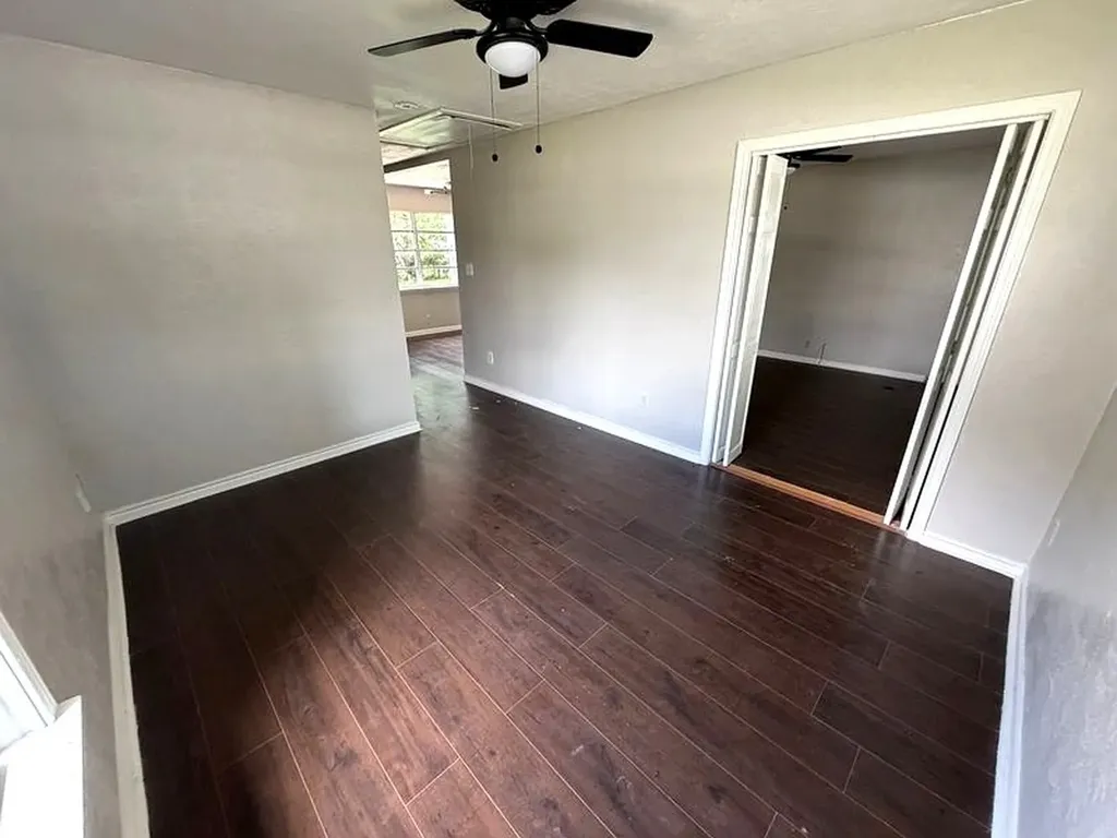 780 Betty Lane Hurst TX 76053