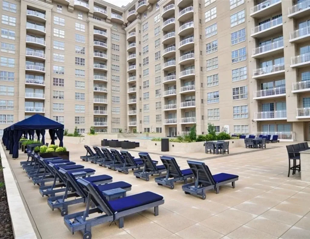 3225 Turtle Creek Boulevard Dallas TX 75219