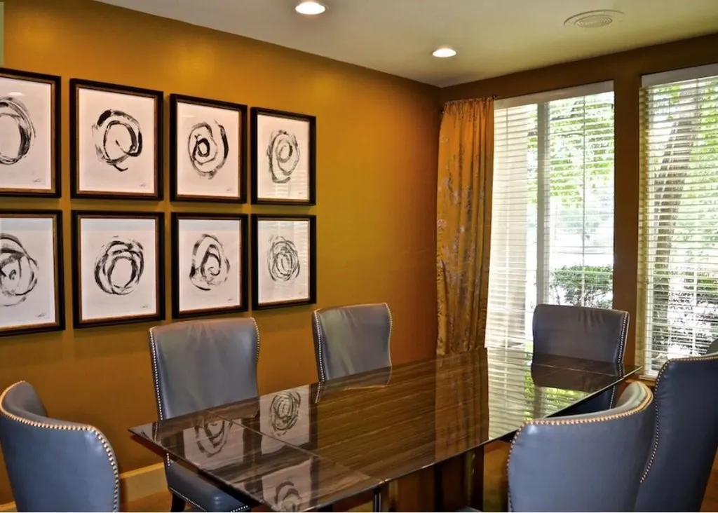 3225 Turtle Creek Boulevard Dallas TX 75219