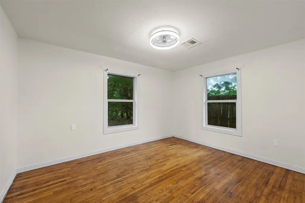 2608 Mcferrin Avenue Waco TX 76708