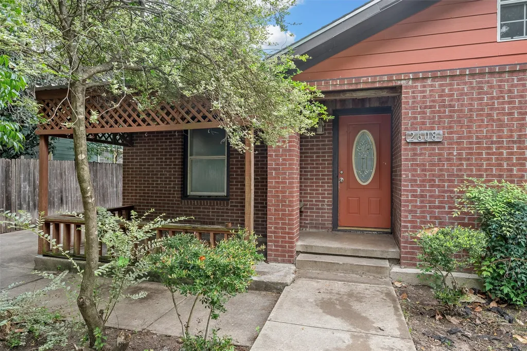 2608 Mcferrin Avenue Waco TX 76708