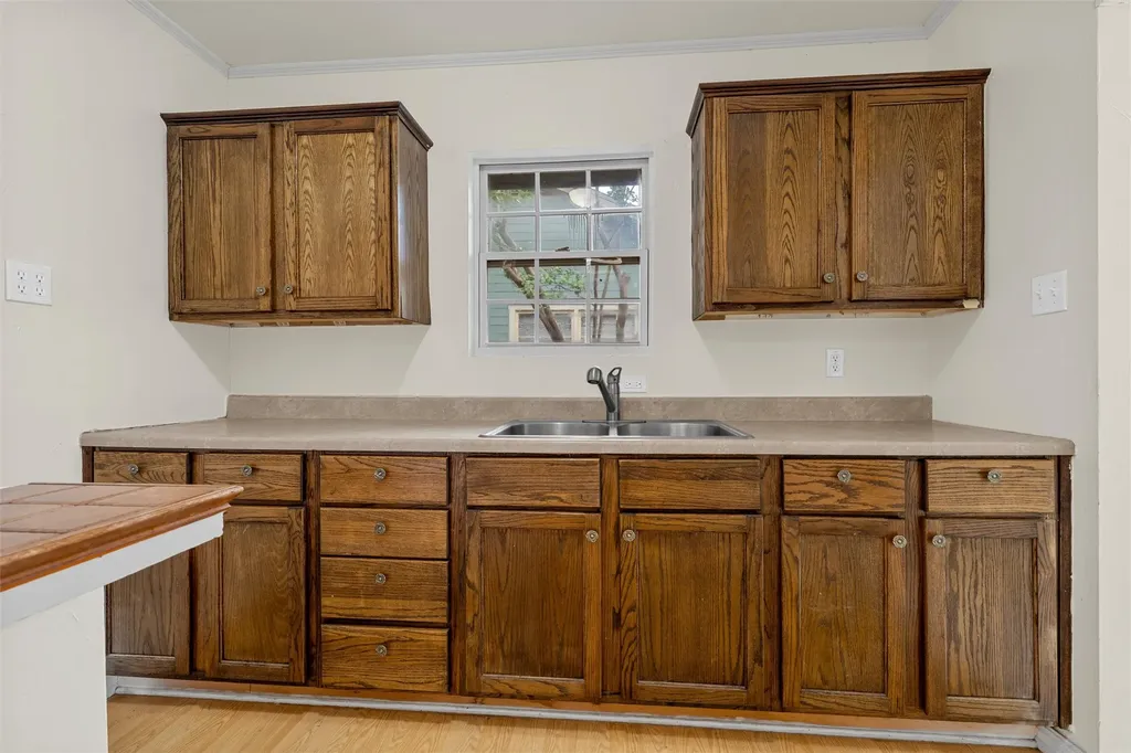 2608 Mcferrin Avenue Waco TX 76708