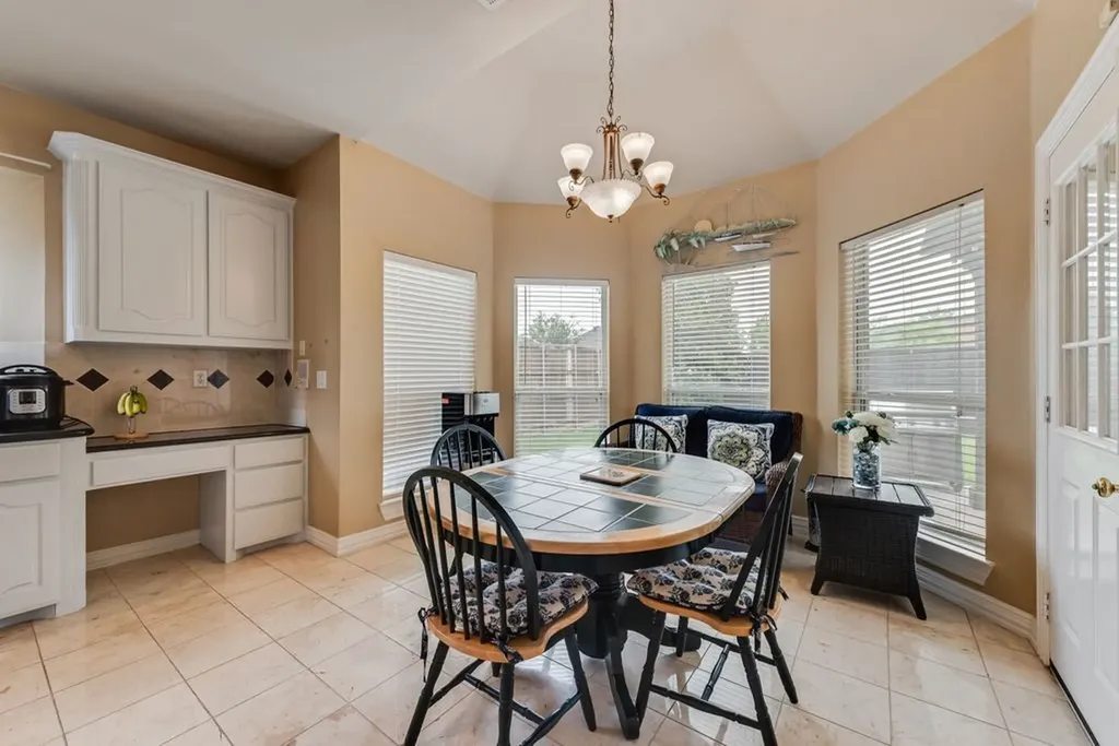 6634 Shell Flower Lane Dallas TX 75252