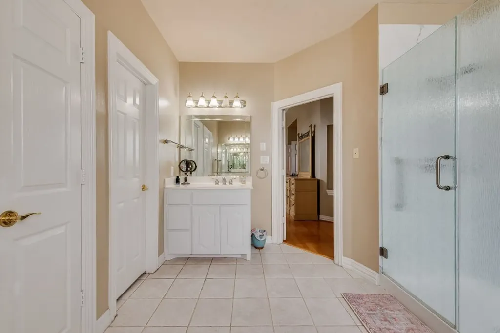 6634 Shell Flower Lane Dallas TX 75252