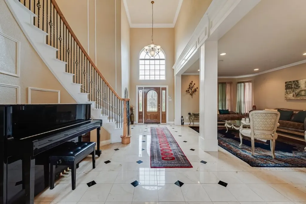 6634 Shell Flower Lane Dallas TX 75252