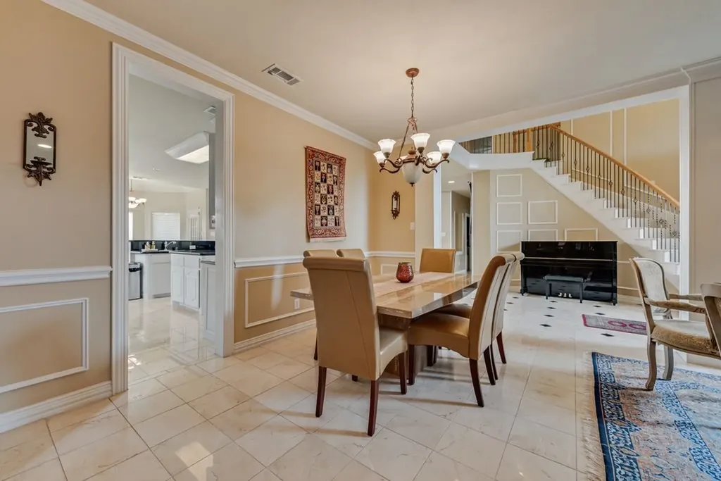 6634 Shell Flower Lane Dallas TX 75252