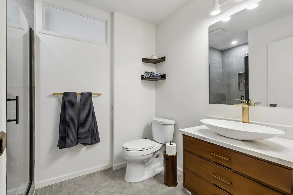 11008 Quail Run Street Dallas TX 75238