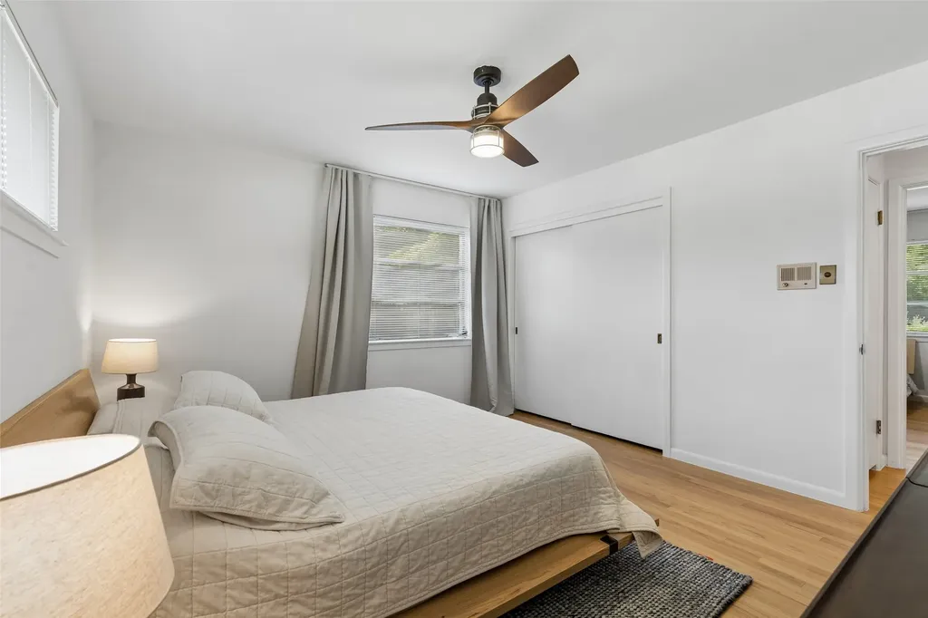 11008 Quail Run Street Dallas TX 75238