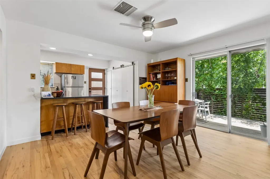11008 Quail Run Street Dallas TX 75238