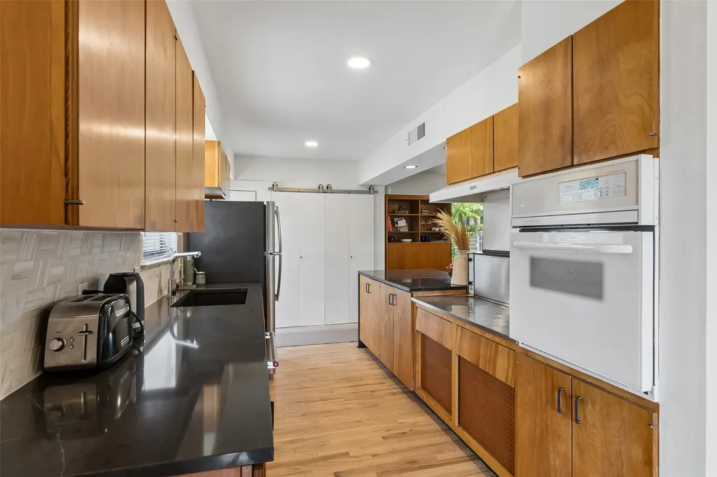 11008 Quail Run Street Dallas TX 75238
