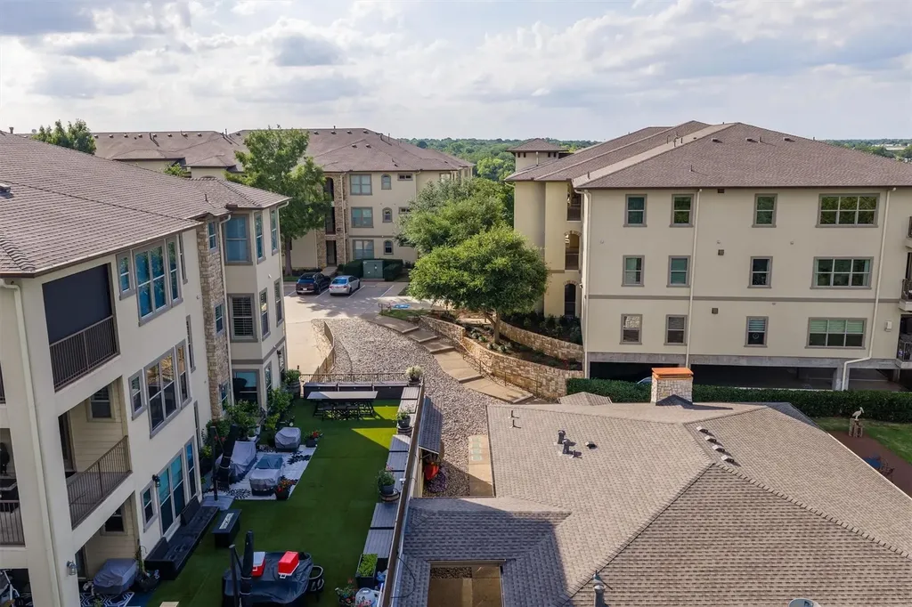 500 Waters Edge Drive Lake Dallas TX 75065