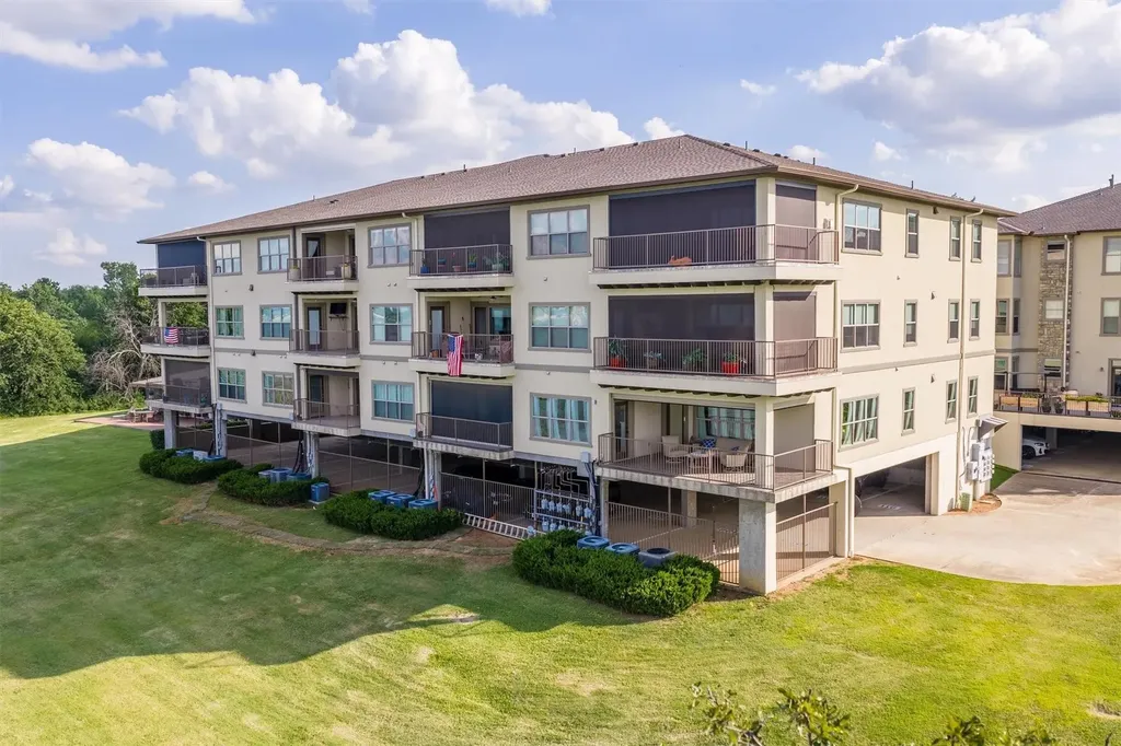 500 Waters Edge Drive Lake Dallas TX 75065