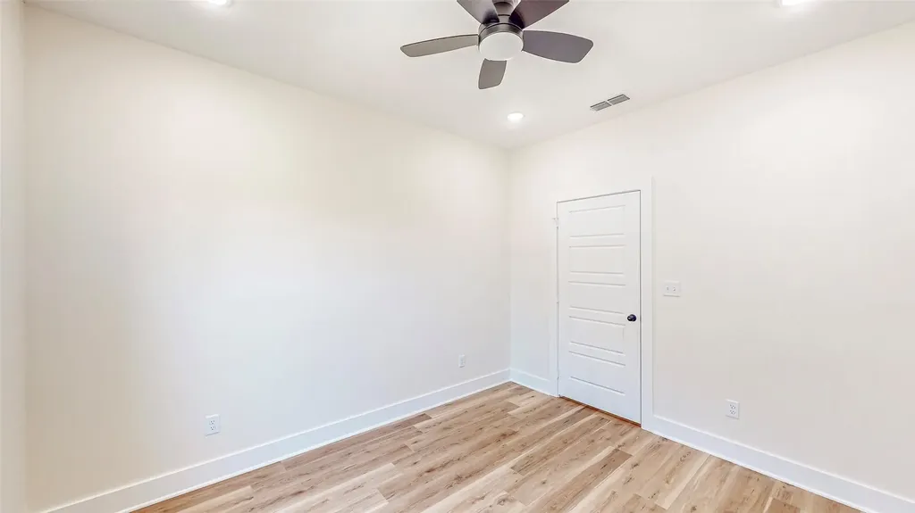 207 Sides Boulevard Bullard TX 75757