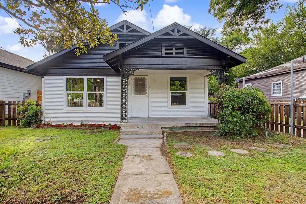 2643 Marburg Street Dallas TX 75215