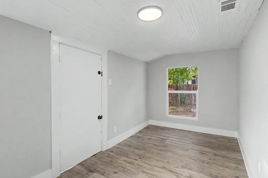 2643 Marburg Street Dallas TX 75215