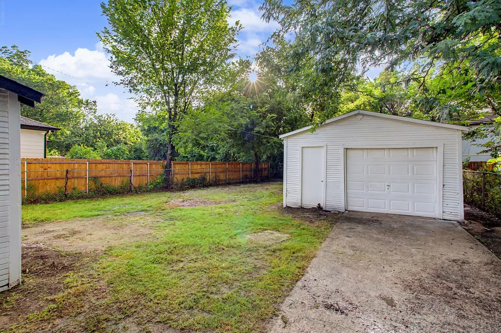 2643 Marburg Street Dallas TX 75215
