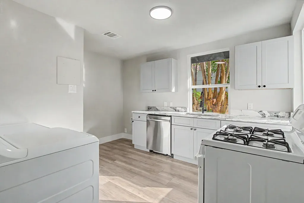 2643 Marburg Street Dallas TX 75215