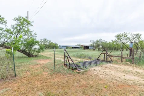 300 Fm 126 Merkel TX 79536