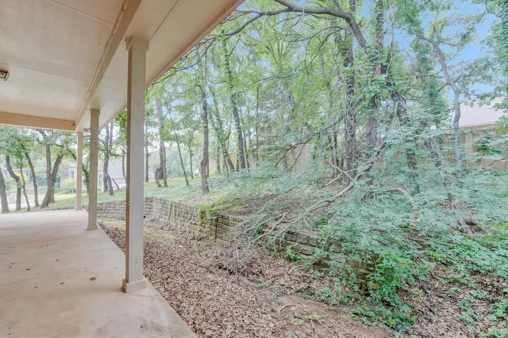 1918 Bridgestone Drive Corinth TX 76210