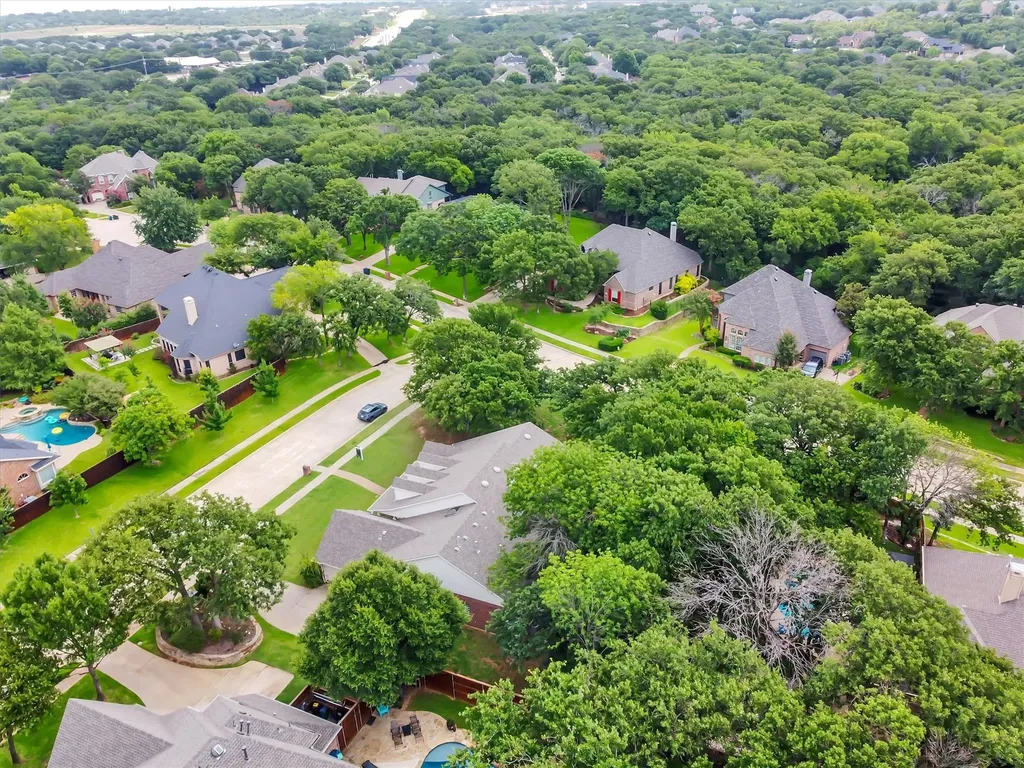 1918 Bridgestone Drive Corinth TX 76210