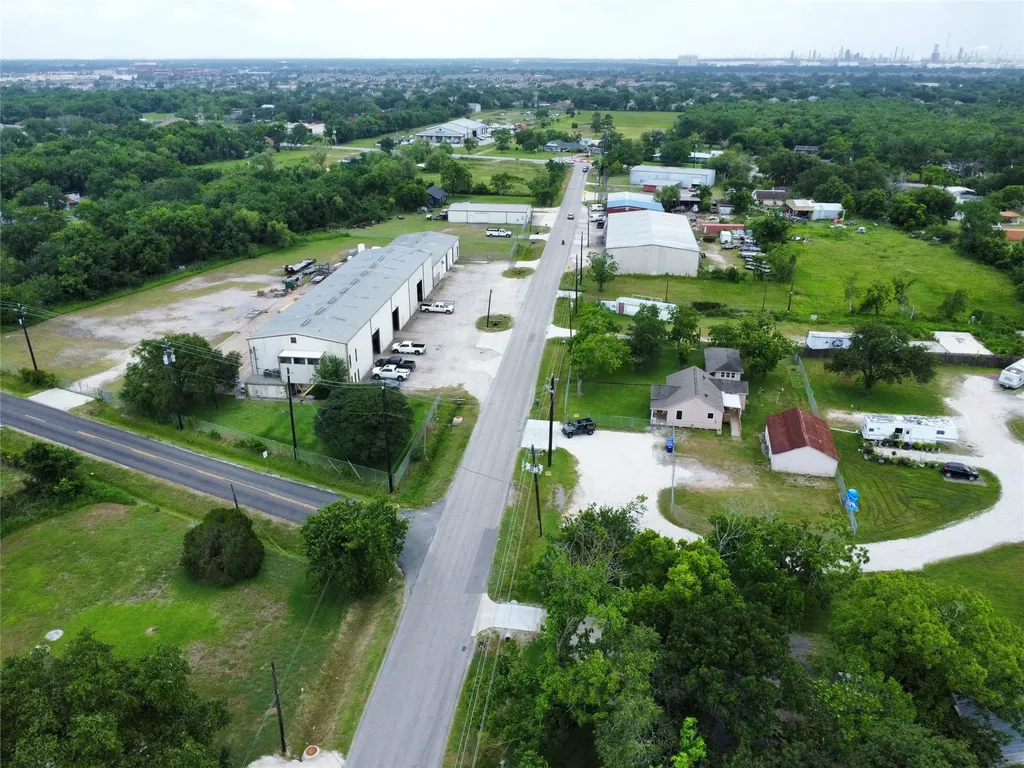 000 John Martin Road Baytown TX 77521