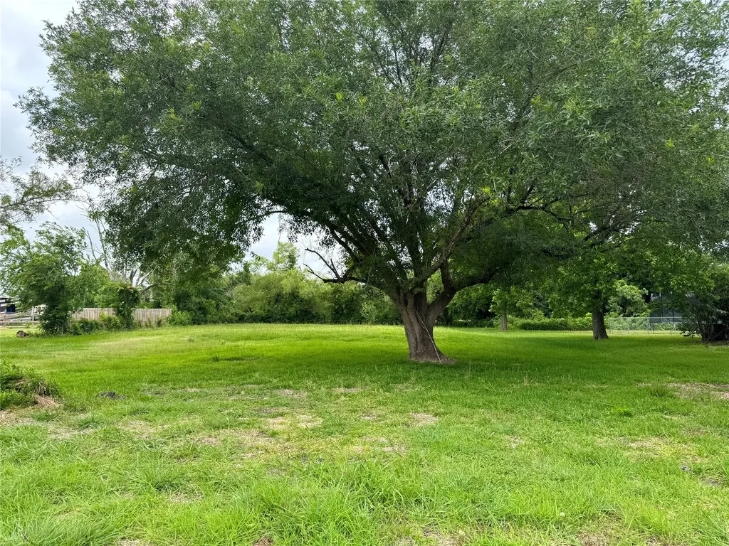 000 John Martin Road Baytown TX 77521