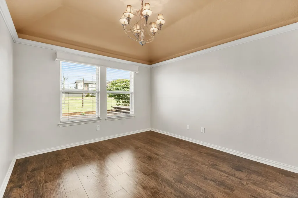 5540 Plata Lane Benbrook TX 76126