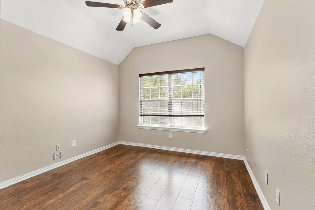 5540 Plata Lane Benbrook TX 76126