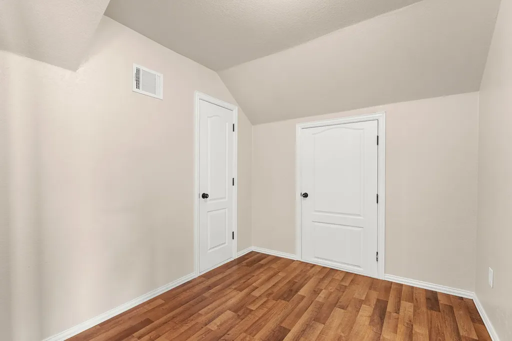 5540 Plata Lane Benbrook TX 76126