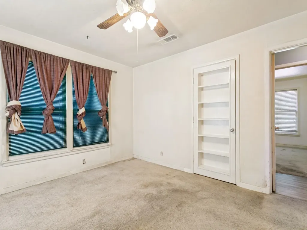 709 Mulkey Lane Denton TX 76209