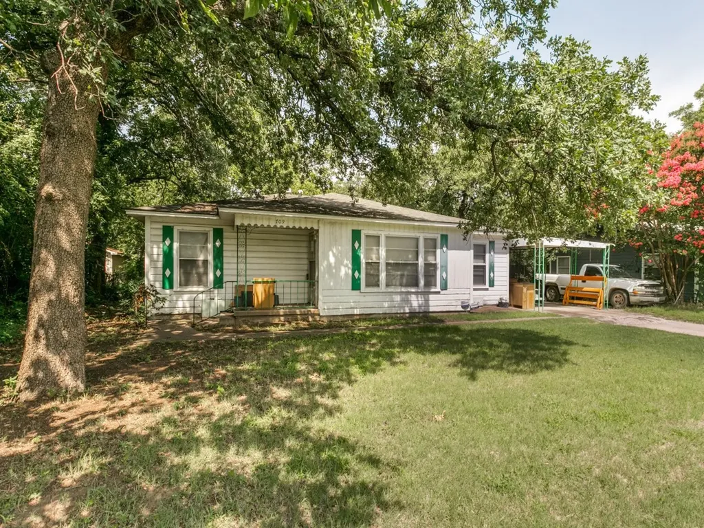 709 Mulkey Lane Denton TX 76209