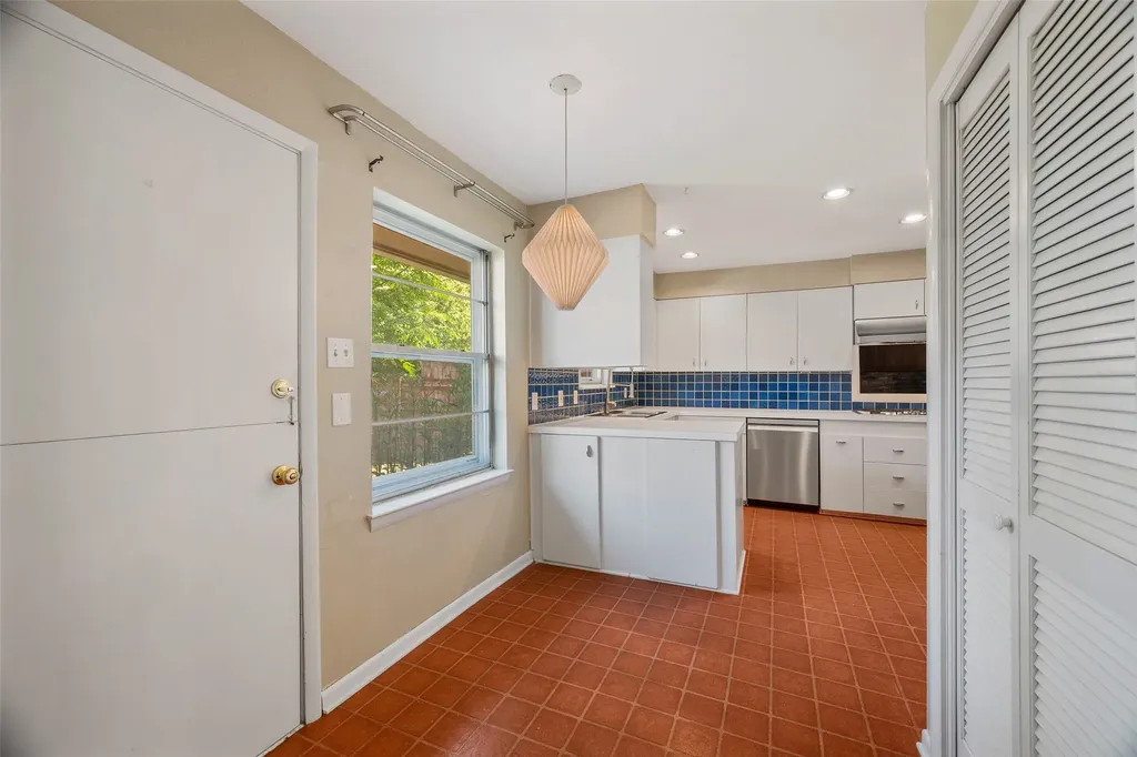7735 Deer Trail Drive Dallas TX 75238