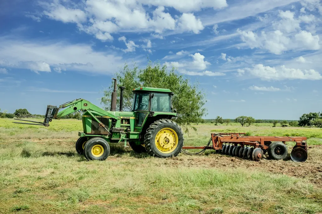 001 W Pleasant Valley Road Henrietta TX 76230