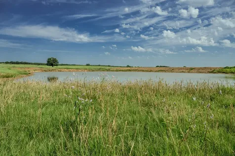 001 W Pleasant Valley Road Henrietta TX 76230