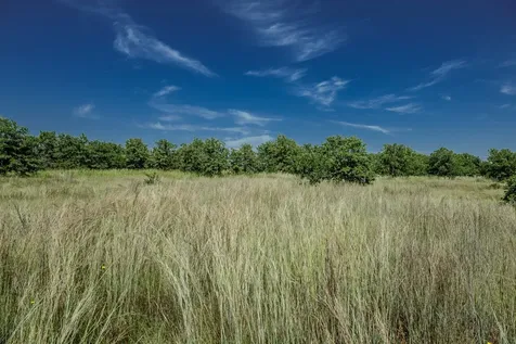 001 W Pleasant Valley Road Henrietta TX 76230