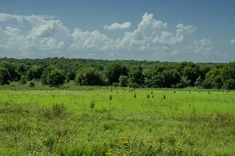 001 W Pleasant Valley Road Henrietta TX 76230