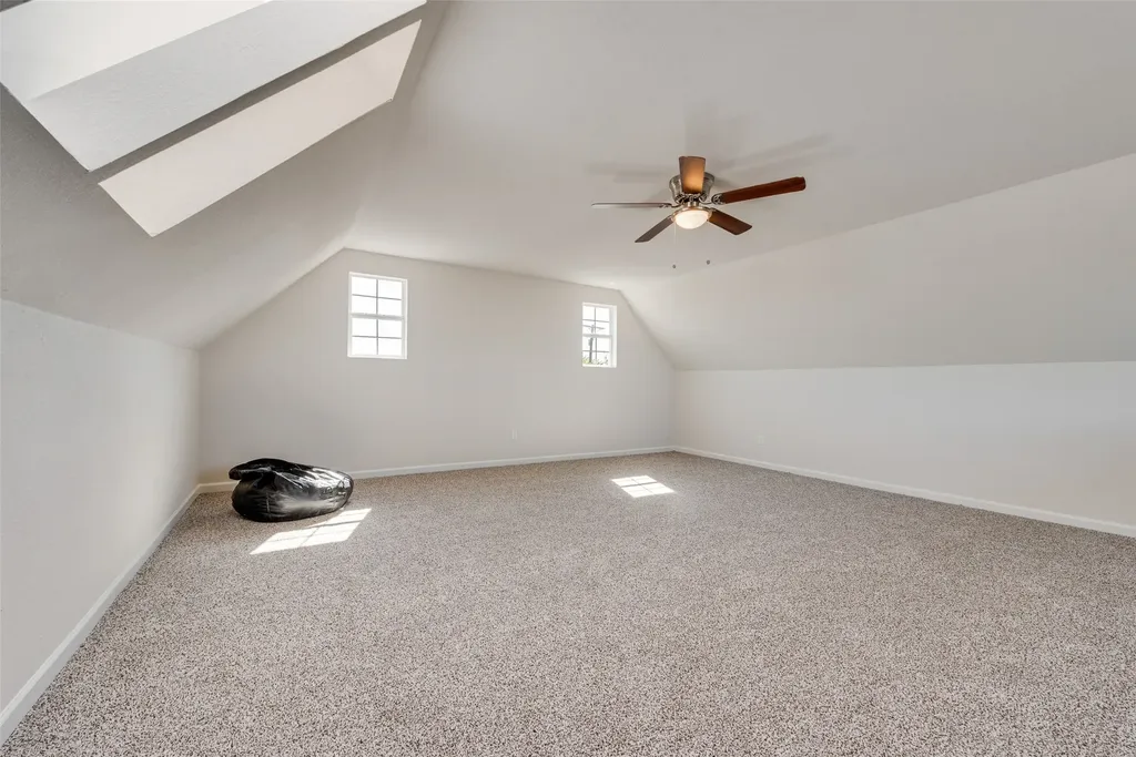 506 N Fm 156 Ponder TX 76259