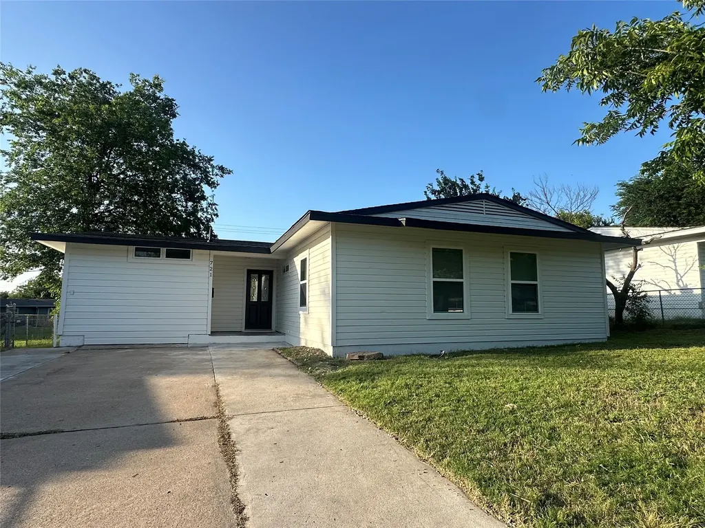 721 Clearwood Drive Dallas TX 75232