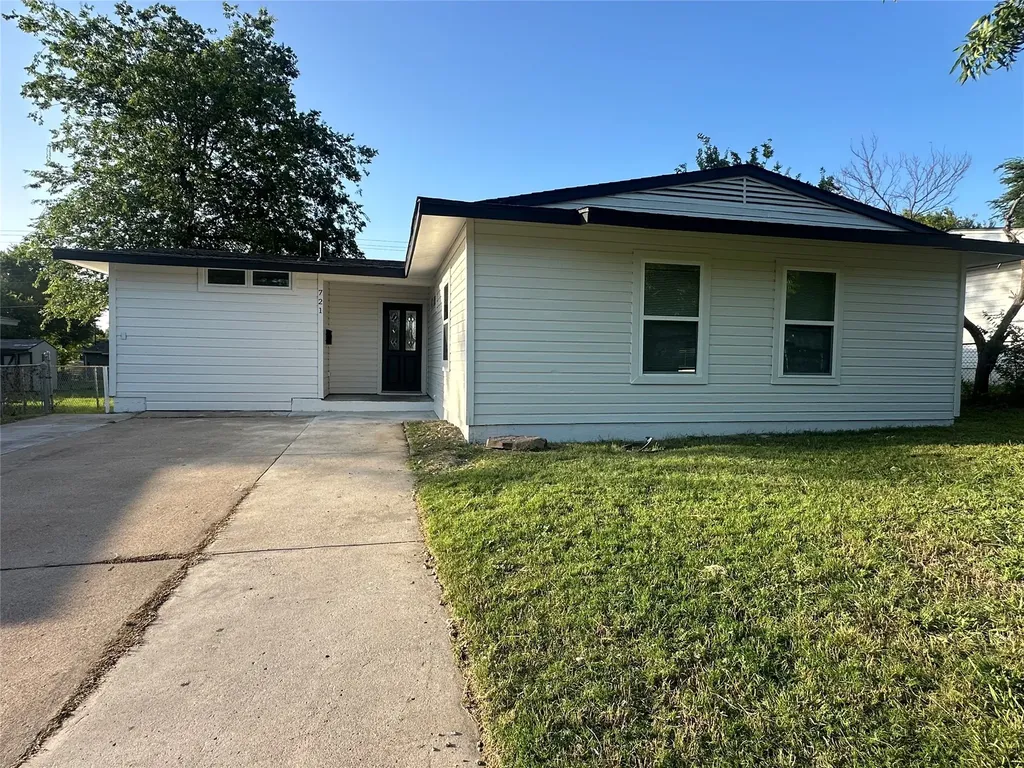 721 Clearwood Drive Dallas TX 75232