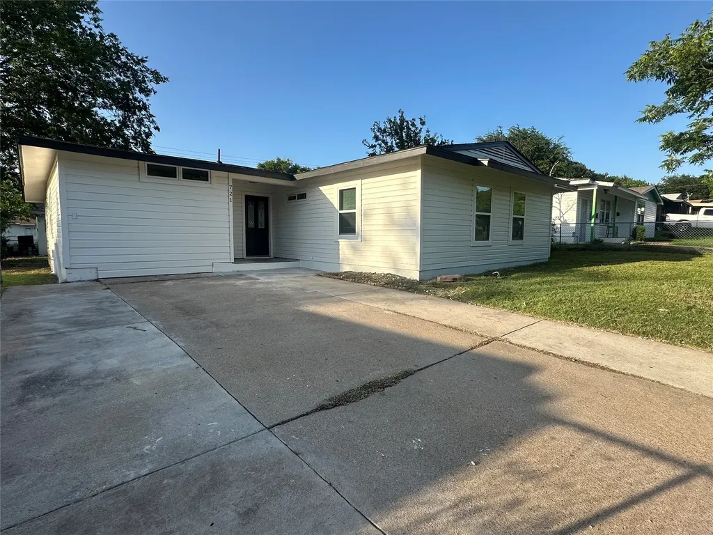 721 Clearwood Drive Dallas TX 75232