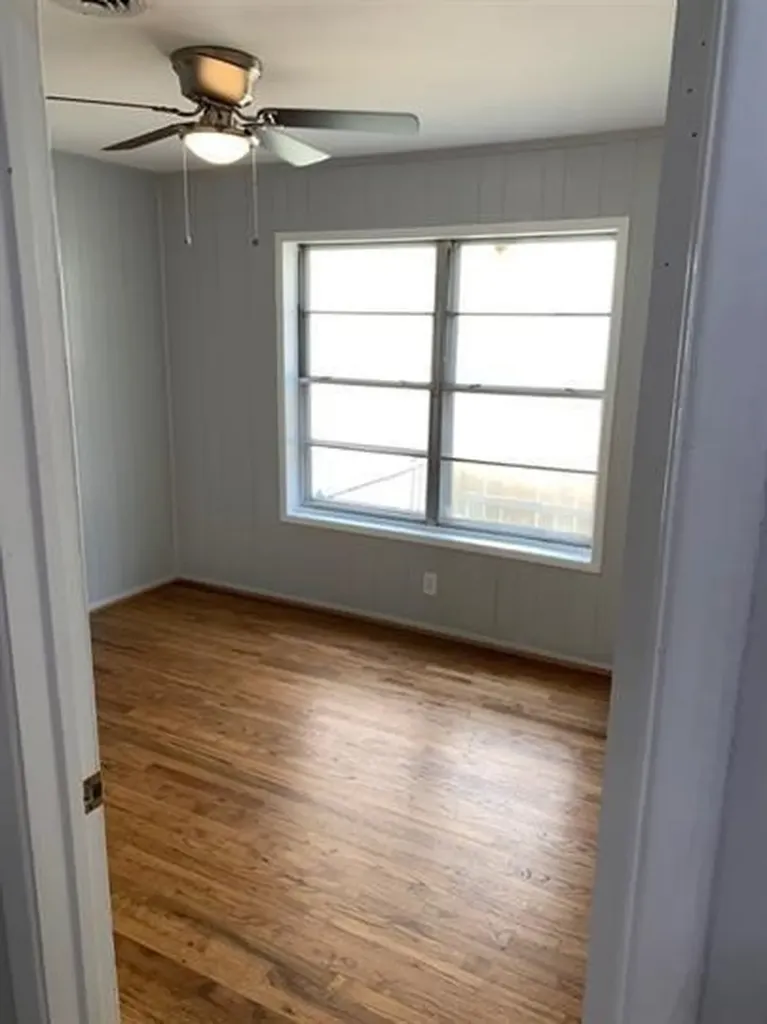 612 E Orange Street Sherman TX 75090