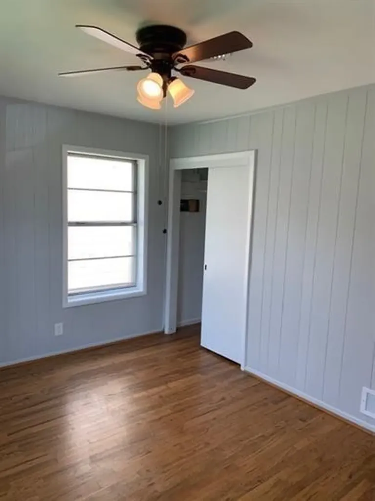 612 E Orange Street Sherman TX 75090