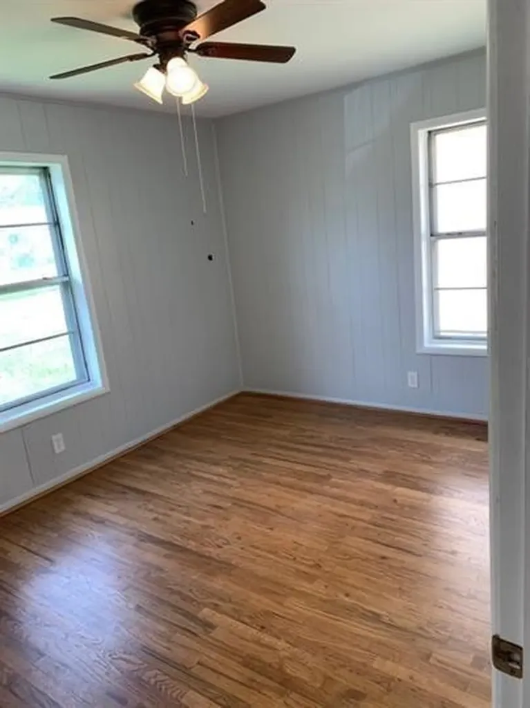 612 E Orange Street Sherman TX 75090