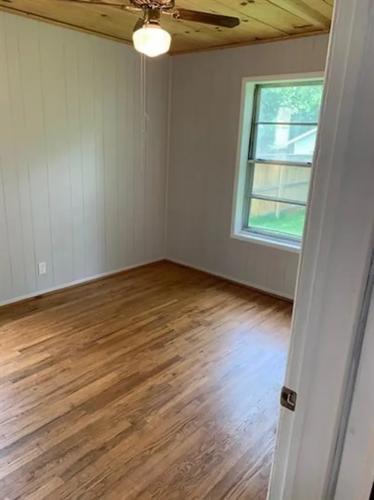 612 E Orange Street Sherman TX 75090